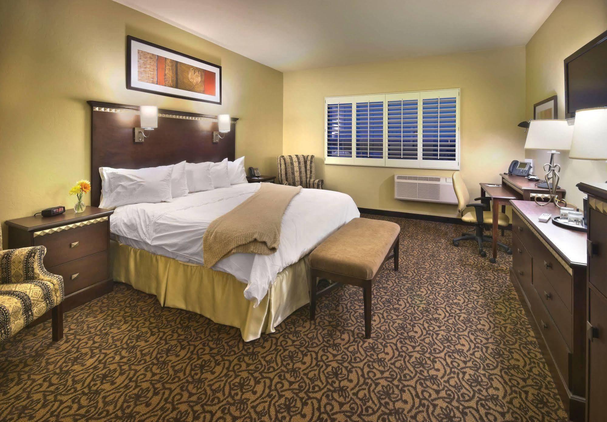 Desert Diamond Casino Drexel Heights Экстерьер фото